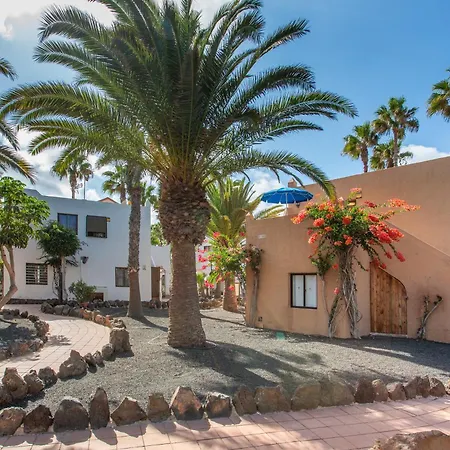 Oasis Duna _ Casa Martineli Pool * Corralejo